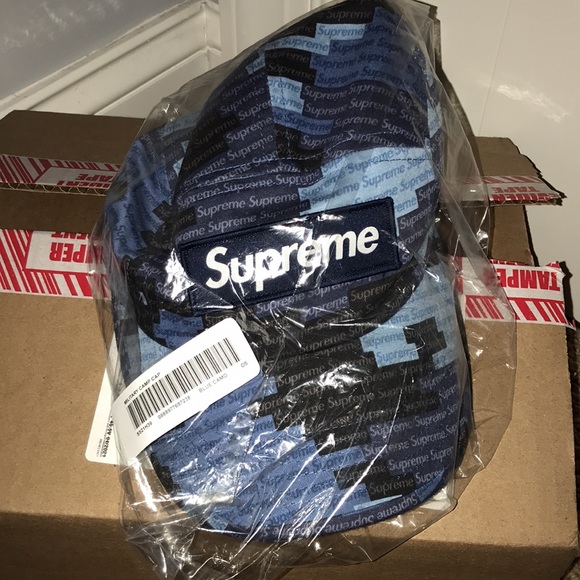 Sold Stock X Supreme Blue Camo Camp 🏕 Hat - Picture 6 of 8